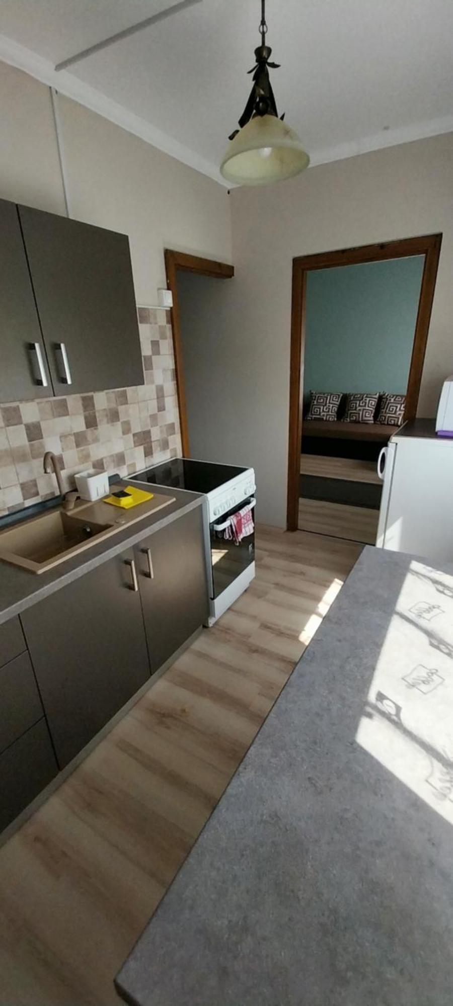 Panel Hause Kazincbarcika Apartment Bagian luar foto